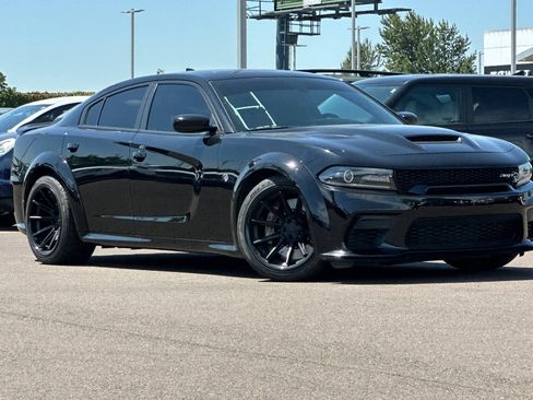 Used 2021 Dodge Charger SRT Hellcat w/ Harman/Kardon Audio Group RWD image 2
