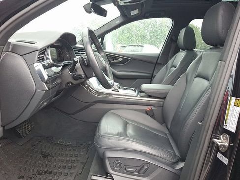 Used 2021 Audi Q7 3.0T Premium Plus w/ Premium Plus Package AWD/4WD image 14