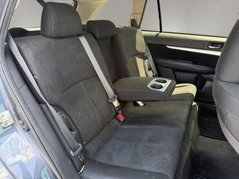 Used 2014 Subaru Outback 2.5i Premium AWD/4WD image 35
