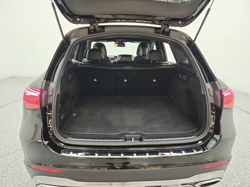 Certified 2026 Mercedes-Benz GLC 300 image 18