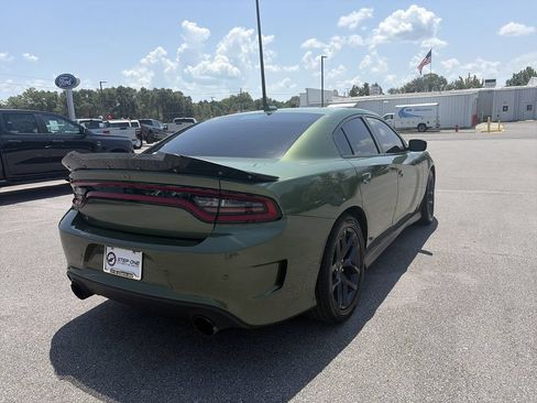 Used 2023 Dodge Charger R/T w/ Blacktop Package RWD image 7
