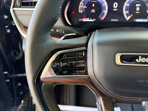 Used 2024 Jeep Grand Cherokee L Summit w/ High Altitude Package image 17