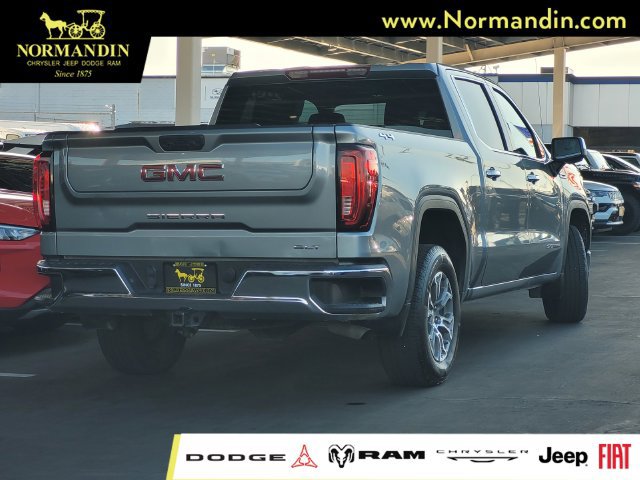 Used 2024 GMC Sierra 1500 SLT AWD/4WD image 3