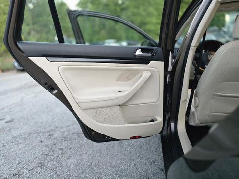 Used 2014 Volkswagen Jetta TDI image 18