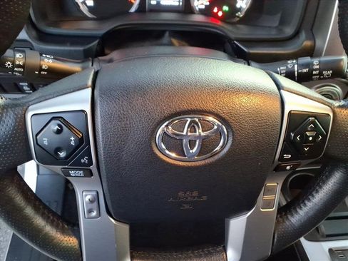 Used 2023 Toyota 4Runner Limited image 31