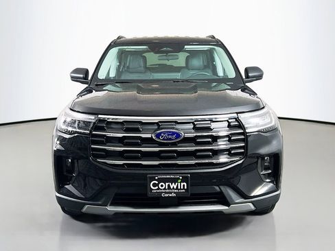 New 2026 Ford Explorer Active w/ Active Comfort Package image 4
