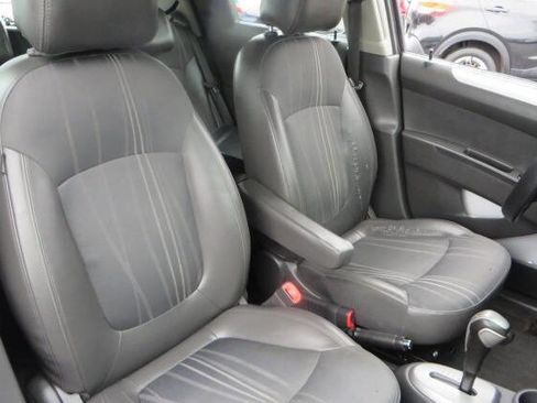 Used 2015 Chevrolet Spark LT image 38