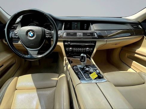 Used 2015 BMW 740Li xDrive AWD/4WD image 10