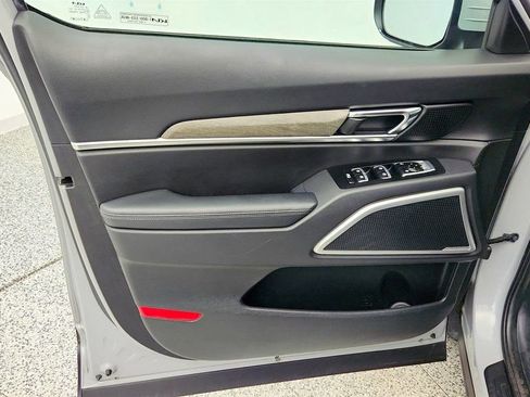 Used 2022 Kia Telluride EX w/ EX Premium Package image 11