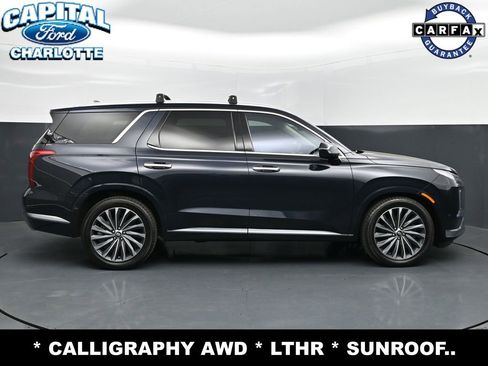Used 2024 Hyundai Palisade Calligraphy image 9