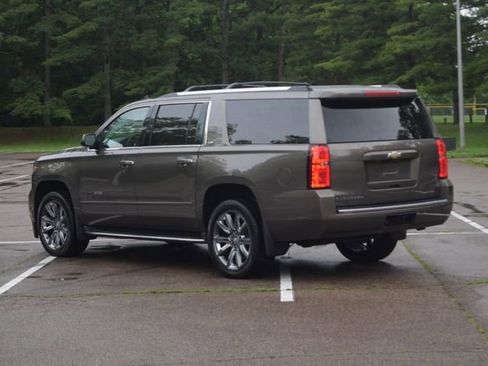 Used 2016 Chevrolet Suburban LTZ AWD/4WD image 25
