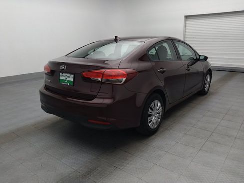 Used 2017 Kia Forte LX FWD image 9