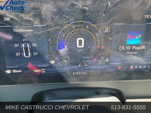 Used 2026 Chevrolet Traverse LT AWD/4WD image 15