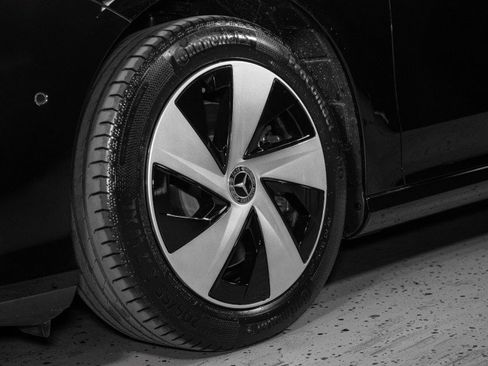 New 2026 Mercedes-Benz CLA 250+ image 30