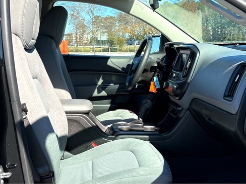 Used 2021 Chevrolet Colorado W/T w/ Custom Special Edition image 10