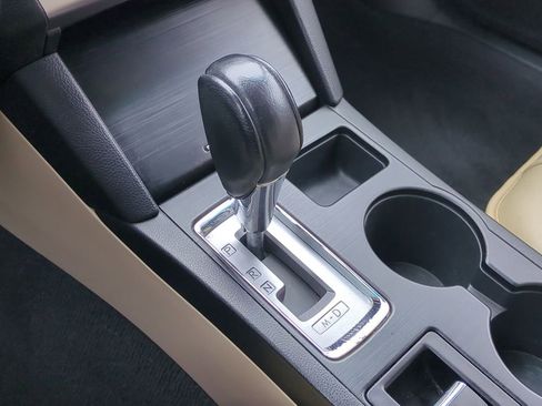 Used 2015 Subaru Outback 2.5i Limited image 34