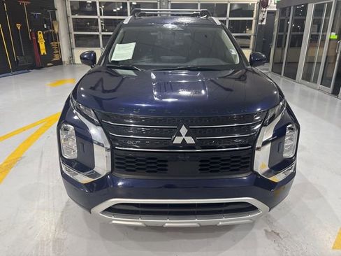 Used 2023 Mitsubishi Outlander SEL image 10
