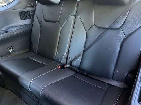 Used 2025 Lexus TX 500h AWD w/ Technology Package image 19