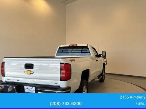 Used 2015 Chevrolet Silverado 2500 LT AWD/4WD image 11