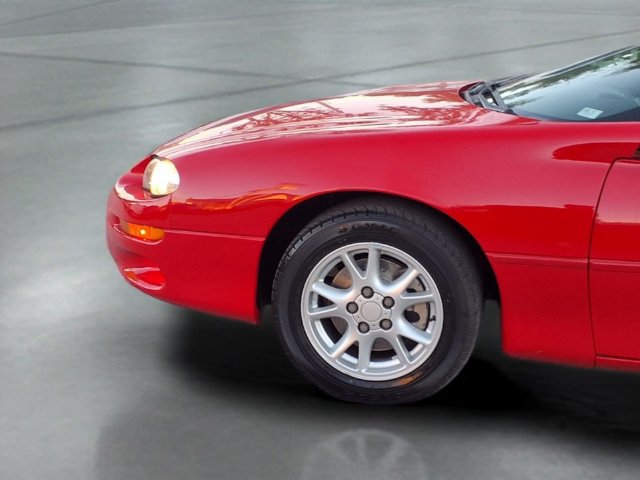 Used 2002 Chevrolet Camaro LT RWD image 19