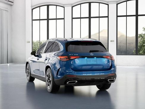 Certified 2026 Mercedes-Benz GLC 300 4MATIC image 26
