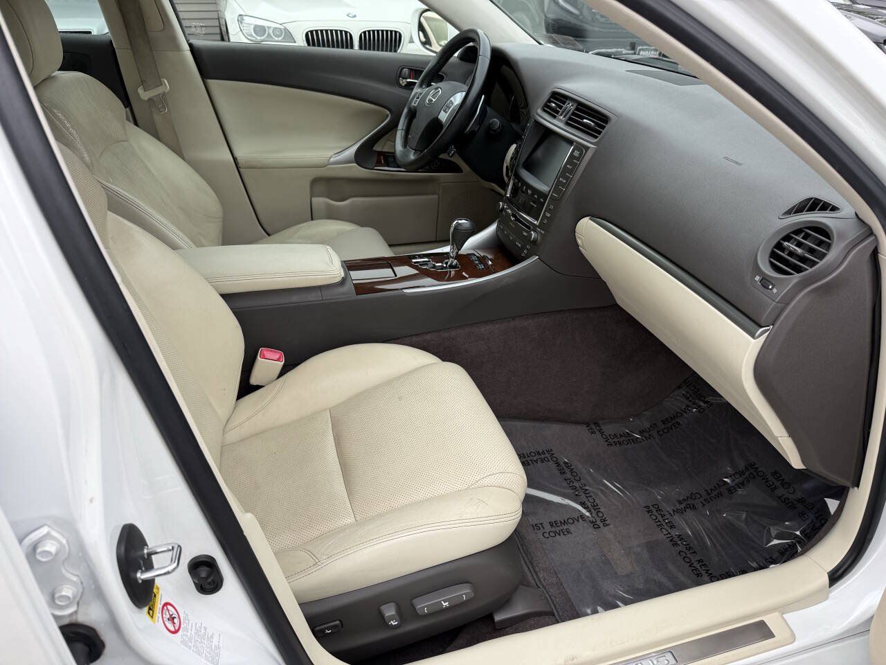 Used 2011 Lexus IS 250 AWD w/ Luxury Plus Value Edition image 9