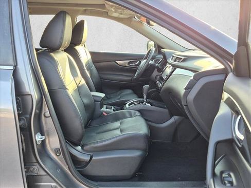 Used 2016 Nissan Rogue SL w/ SL Premium Package AWD/4WD image 21