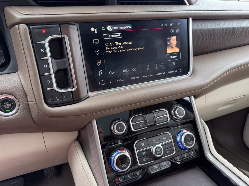 Used 2022 GMC Yukon Denali AWD/4WD image 19