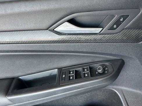 Certified 2022 Volkswagen Golf R AWD/4WD image 11