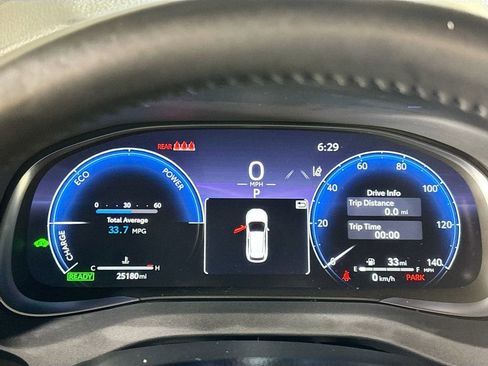 Used 2023 Toyota Venza Limited AWD/4WD image 14