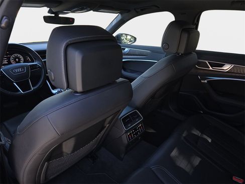 Used 2023 Audi A6 Premium Plus w/ Premium Plus Package image 13