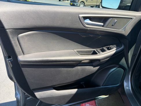 Used 2024 Ford Edge SEL AWD/4WD image 10