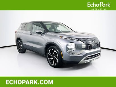 Used 2024 Mitsubishi Outlander SE