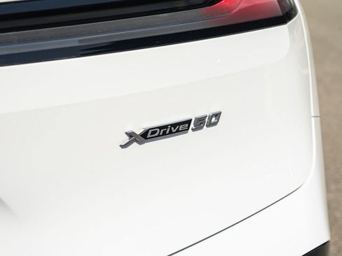 Used 2025 BMW iX xDrive50 AWD/4WD image 14