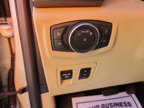 Used 2018 Ford F150 XLT w/ Equipment Group 302A Luxury image 24