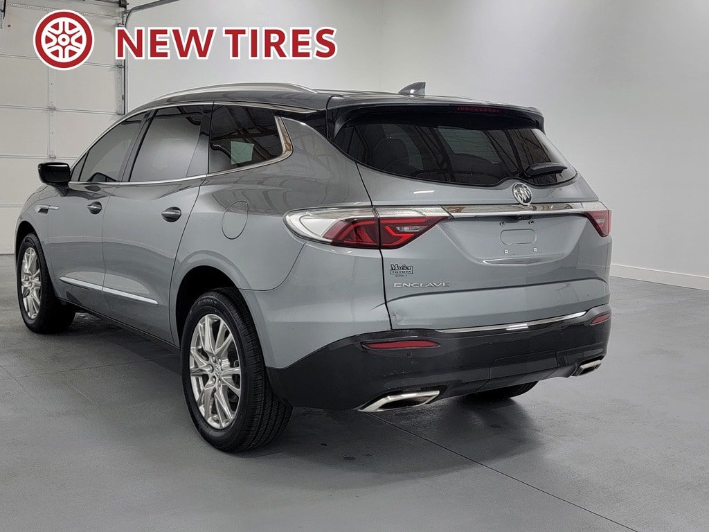 Used 2023 Buick Enclave Premium w/ Experience Buick Package FWD image 6