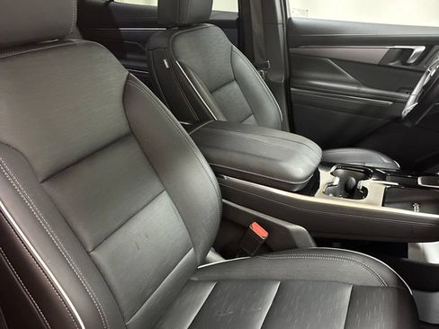 Used 2026 Buick Enclave Sport Touring FWD image 30
