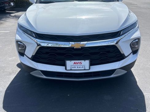 Used 2025 Chevrolet Blazer LT AWD/4WD image 6