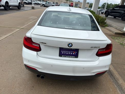 Used 2017 BMW 230i xDrive Coupe AWD/4WD image 6
