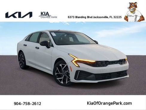 New 2025 Kia K5 EX image 1