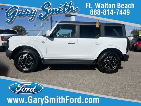 Certified 2025 Ford Bronco Outer Banks image 1