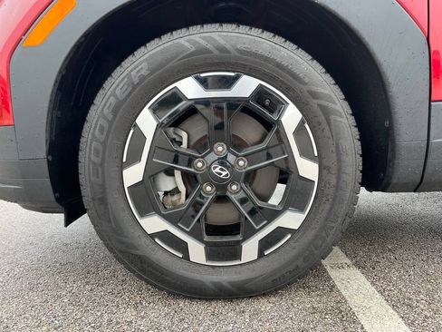 Used 2025 Hyundai Santa Fe SEL FWD image 10