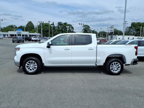New 2026 Chevrolet Silverado 1500 LT AWD/4WD image 6