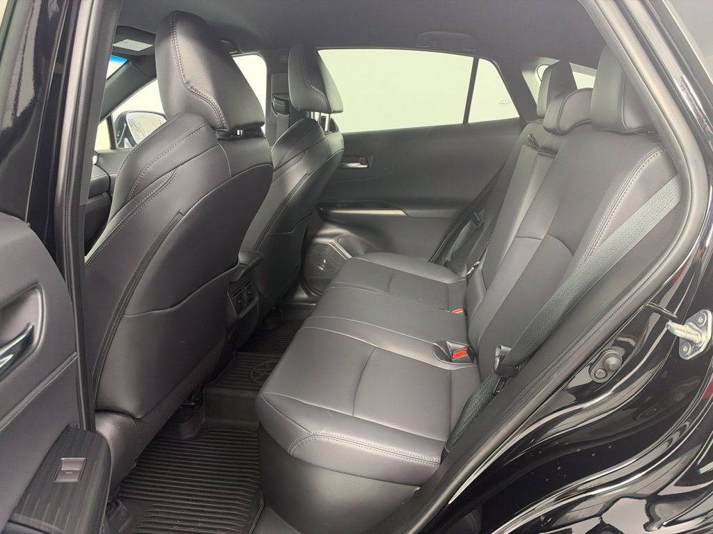 Used 2023 Toyota Venza XLE AWD/4WD image 15