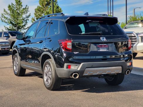 Used 2023 Honda Passport TrailSport image 5