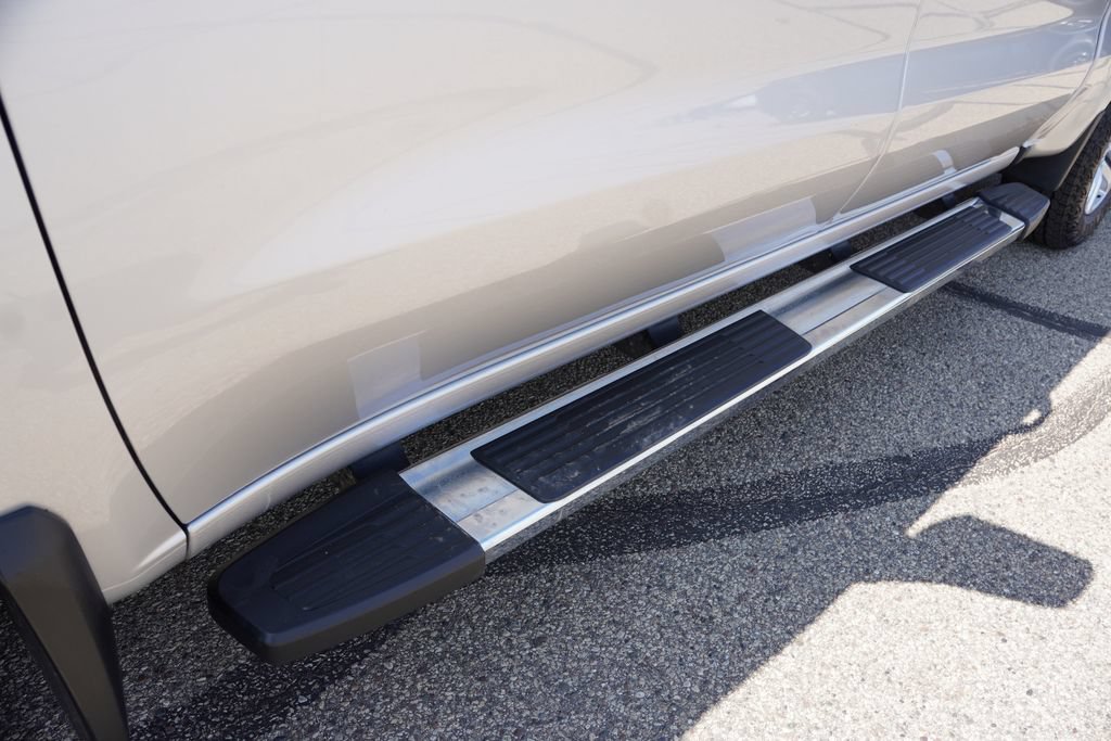 Certified 2019 Chevrolet Silverado 1500 LT w/ All-Star Edition AWD/4WD image 14