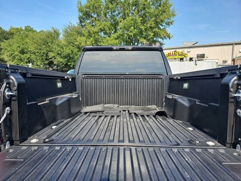 Used 2025 Toyota Tacoma SR5 RWD image 12