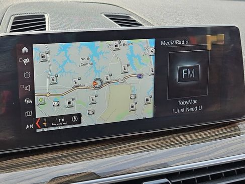 Used 2018 BMW 530e RWD image 13