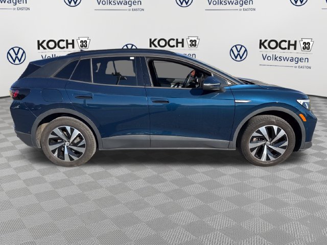 Used 2023 Volkswagen ID.4 Pro AWD/4WD image 9