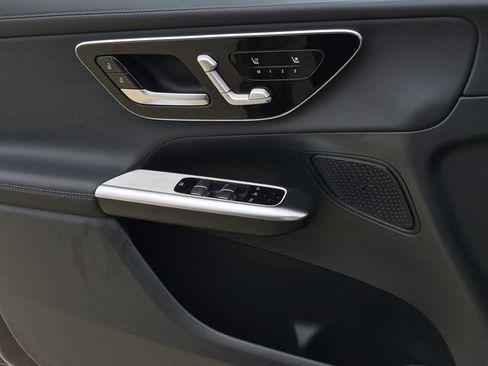 Certified 2026 Mercedes-Benz GLC 300 image 17